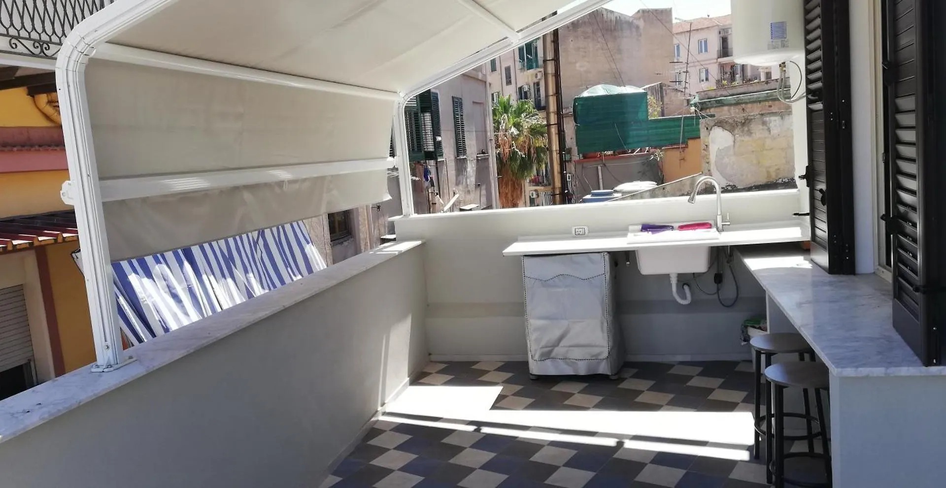 Cozy Apartment In City Center Palerme Italie